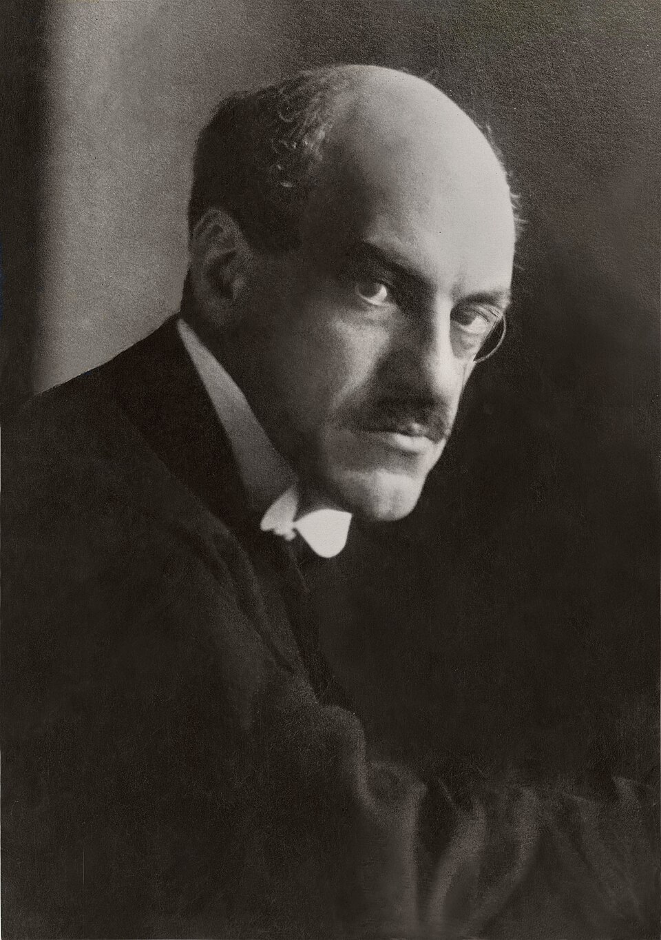 Studio portrait of Edwin Samuel Montagu